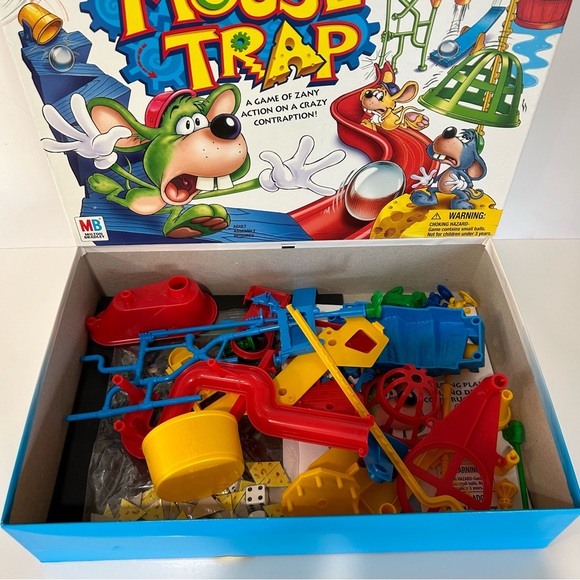 2005 Mouse Trap Board Game By Milton Bradley 100% Complete - Picture 4 of 6